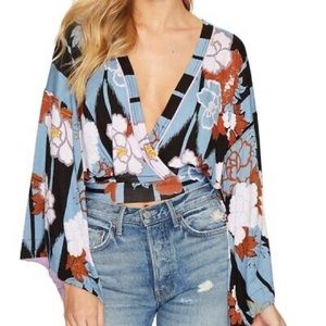 FREE PEOPLE - Kimono sleeve top